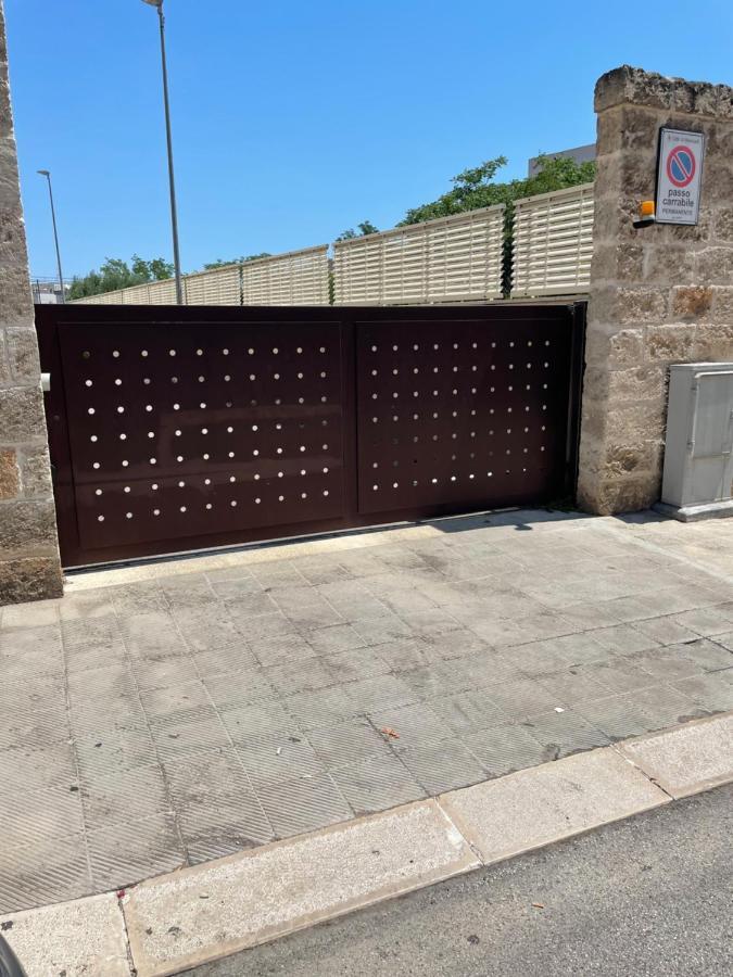 Casa Oberdan - Private Parking Apartment Monopoli Luaran gambar